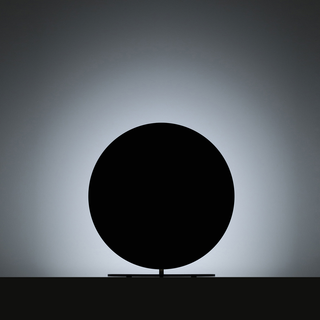 uploadimage/Den_ban_calvino_table_lamp_by_Davide_Groppi_-_Conte_Living_italian_furniture3.jpg