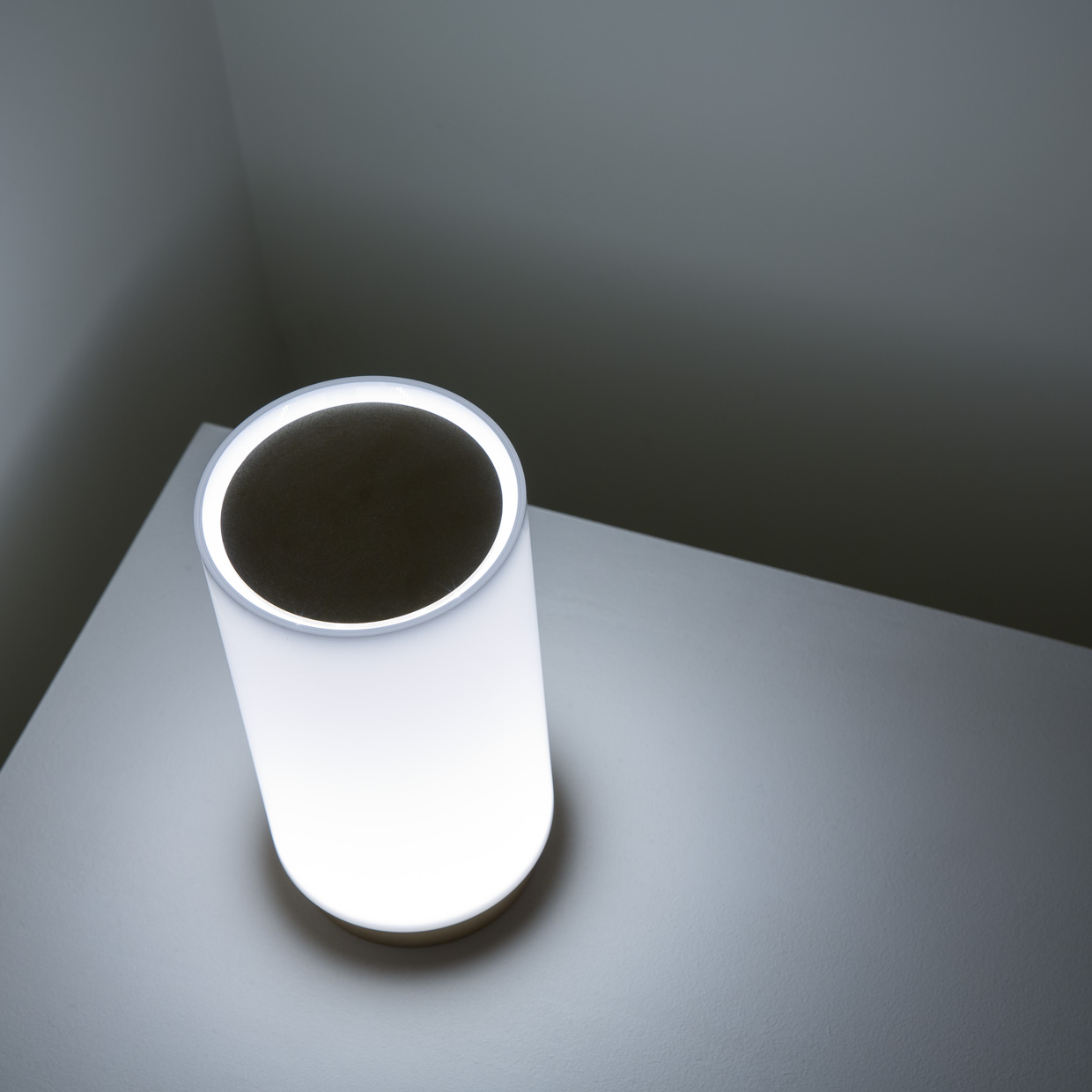 uploadimage/Den_ban_khong_day_BUGIA_table_lamp_by_Davide_Groppi_-_Conte_Living_italian_furniture_10.jpg