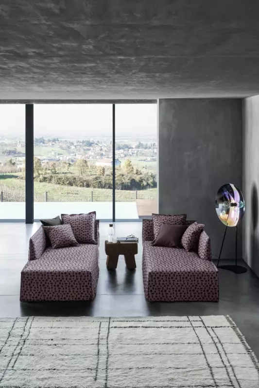 uploadimage/Ghost_sofa_gervasoni_conte_living_italian_furniture11_1.png