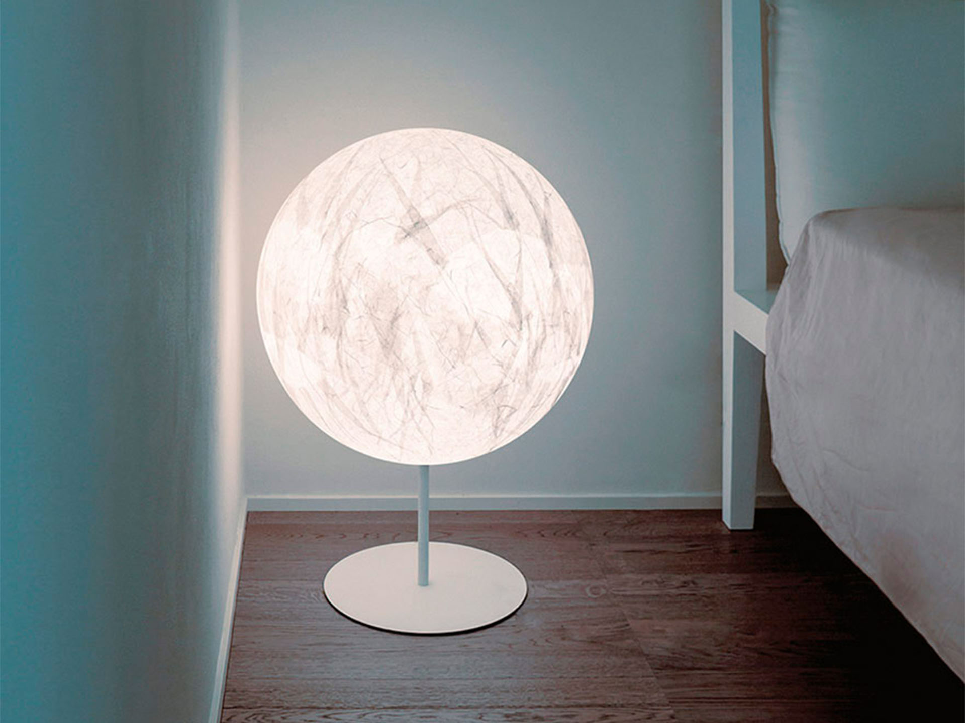 /static/uploadimage/Thumbnail_-_den_san_trang_tri_floor_lamp_moon_F.jpg