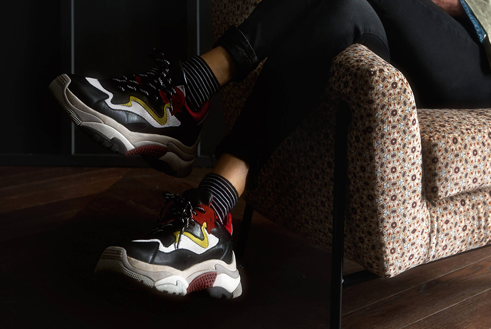 Loren Armchair thumbnail