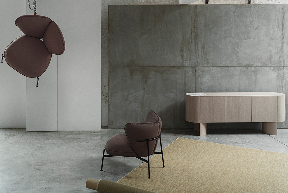 Gina Armchair thumbnail