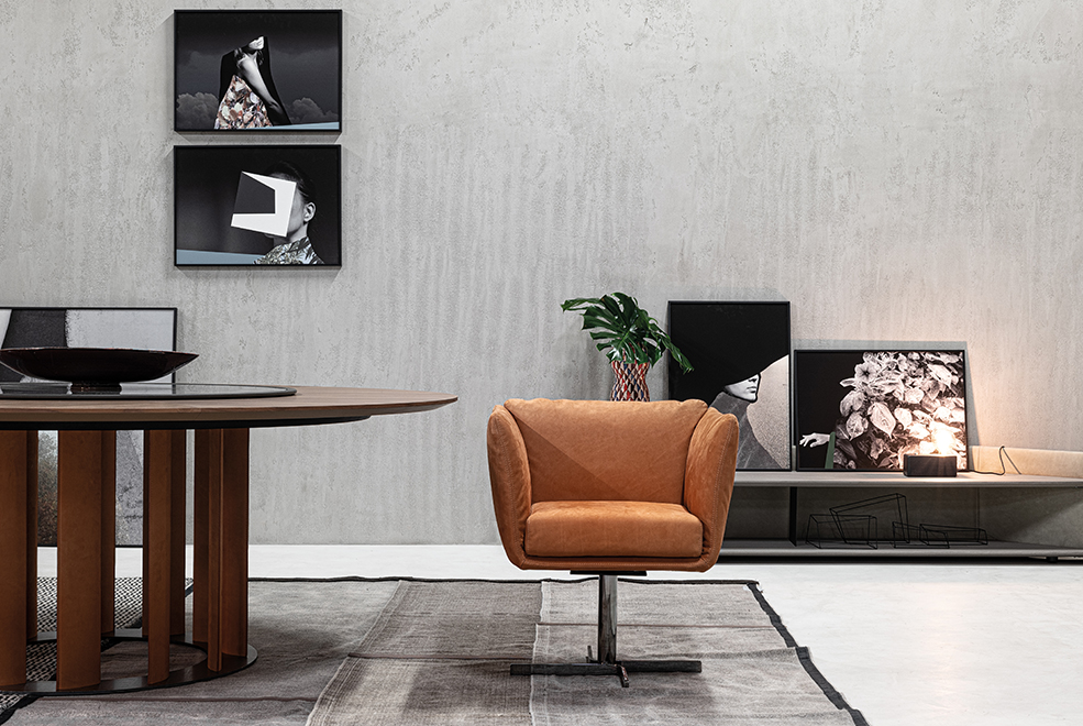 Mademoiselle Lounge Chair thumbnail