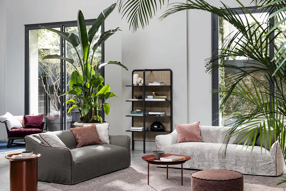 Saia Single Sofa thumbnail