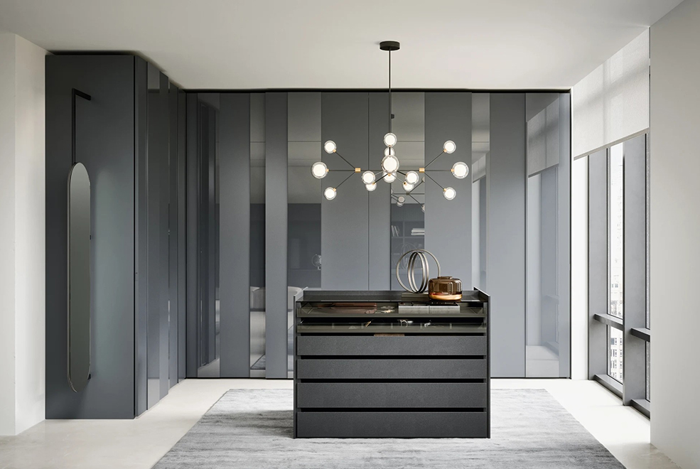 Aristotele Wardrobe thumbnail