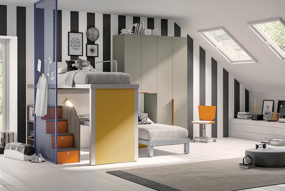 Sliding Young Beds System