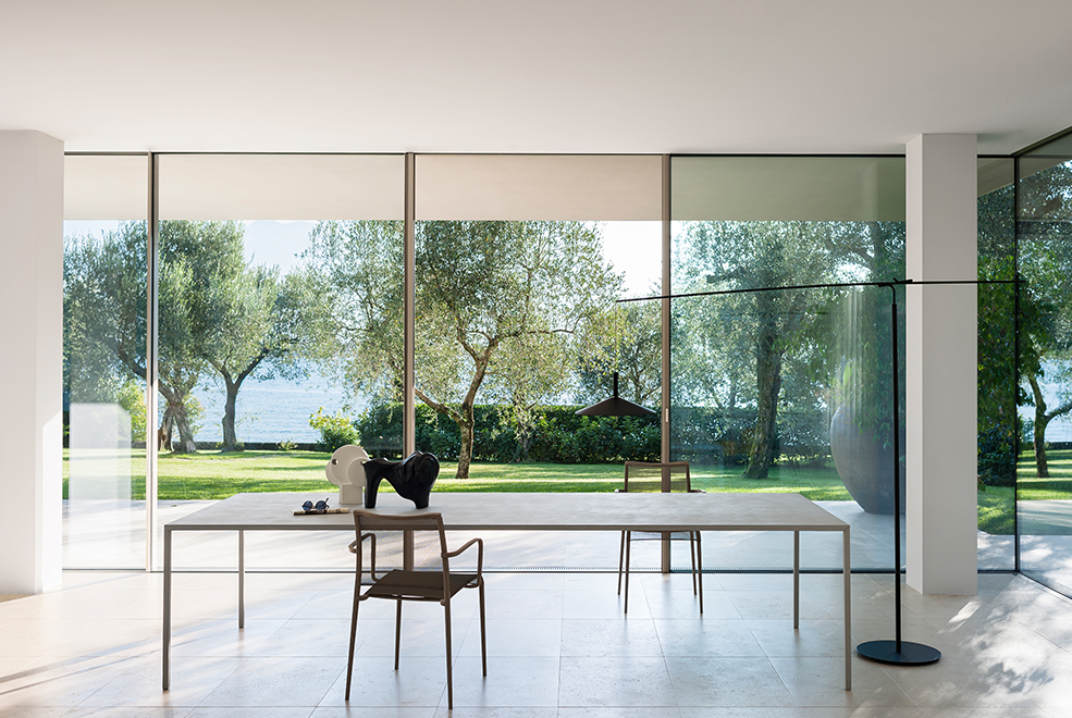 25 Dining Table thumb