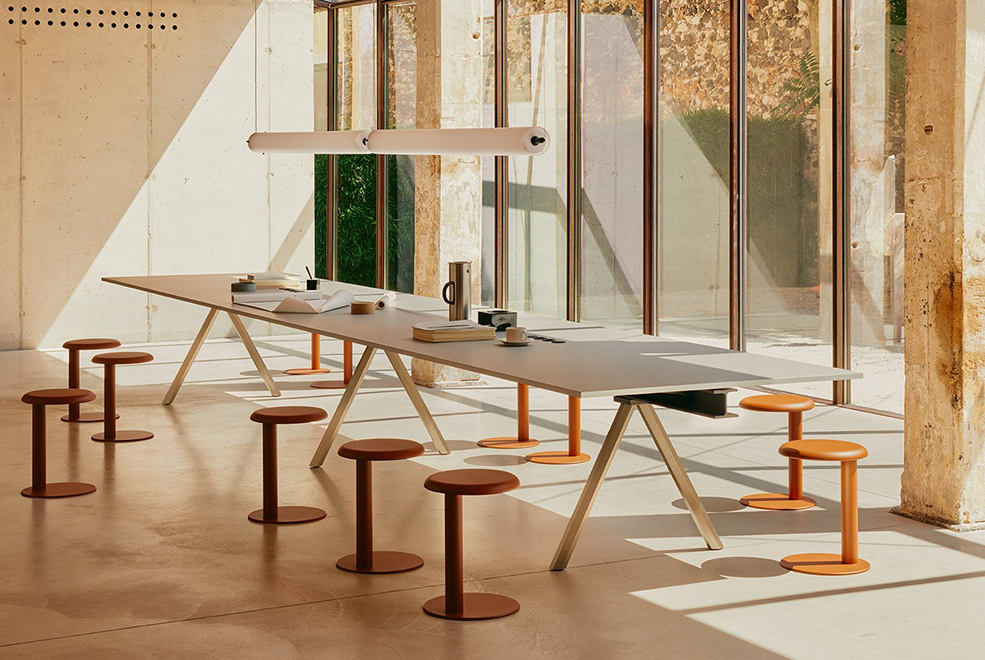 HEB Dining Table thumb