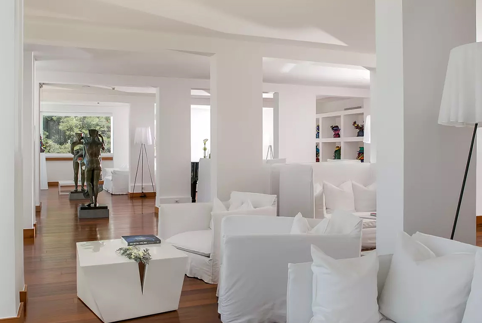 Ghost Armchair Gervasoni thumbnail