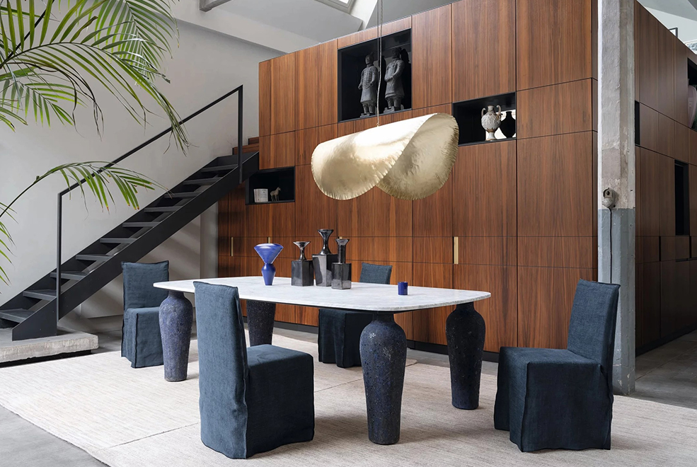 Moon 33 Dining Table thumb