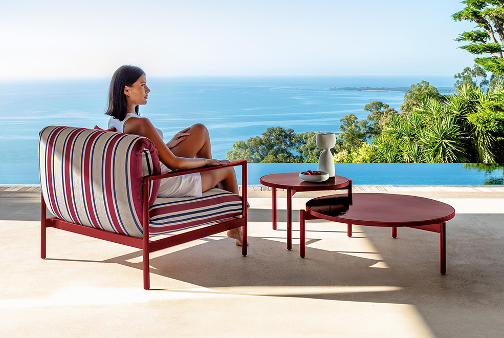 Allure Coffee Table thumb