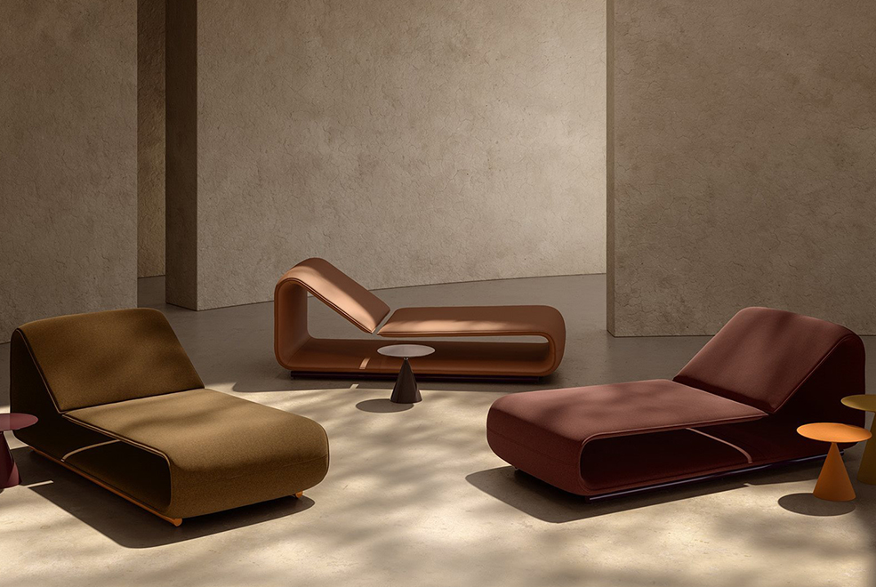 Clip Chaise Lounge thumbnail