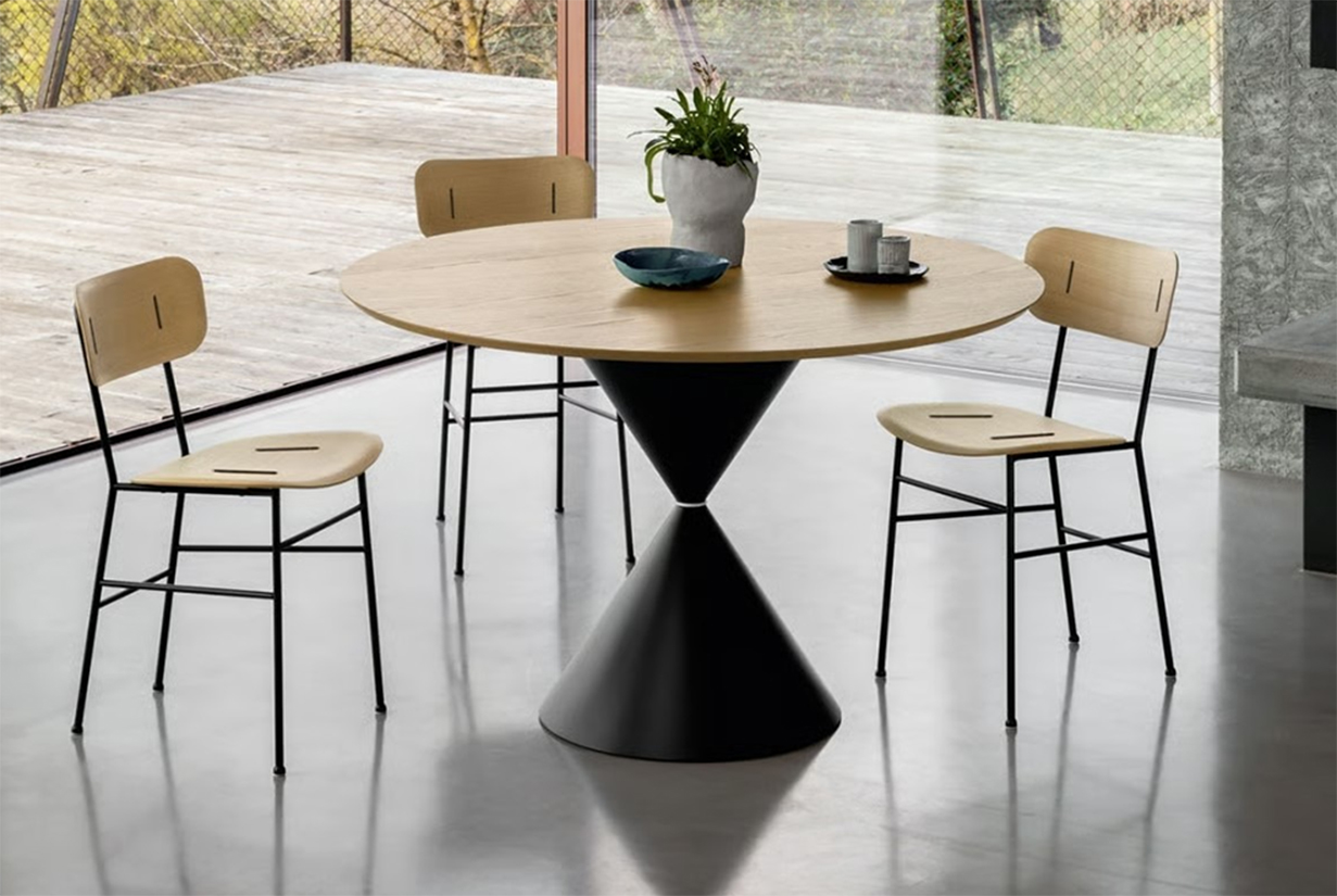 Piuma Chair thumbnail