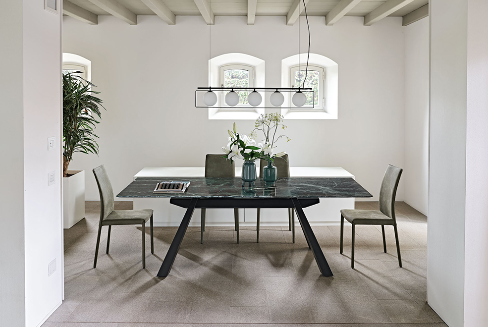 Zeus Fixed Dining Table