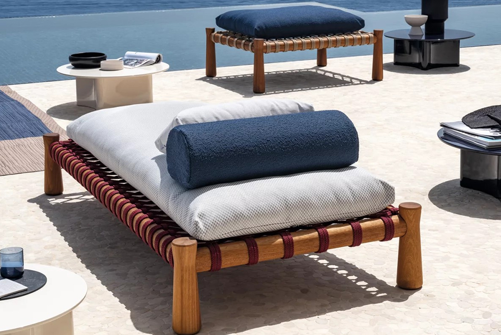 Guna Charpoy Day Bed thumbnail