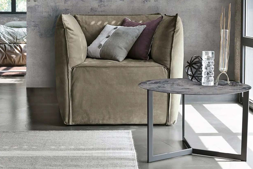 Joy Décor Coffee Table thumbnail
