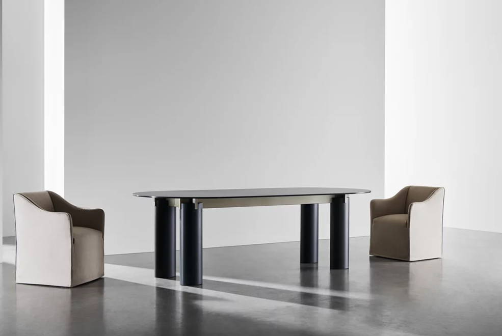 Daen 33/34 Dining Table gallery