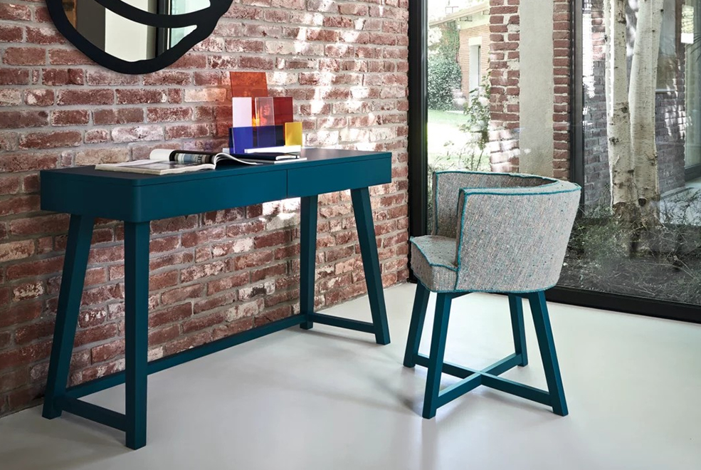 Gray 26/27 armchair gallery