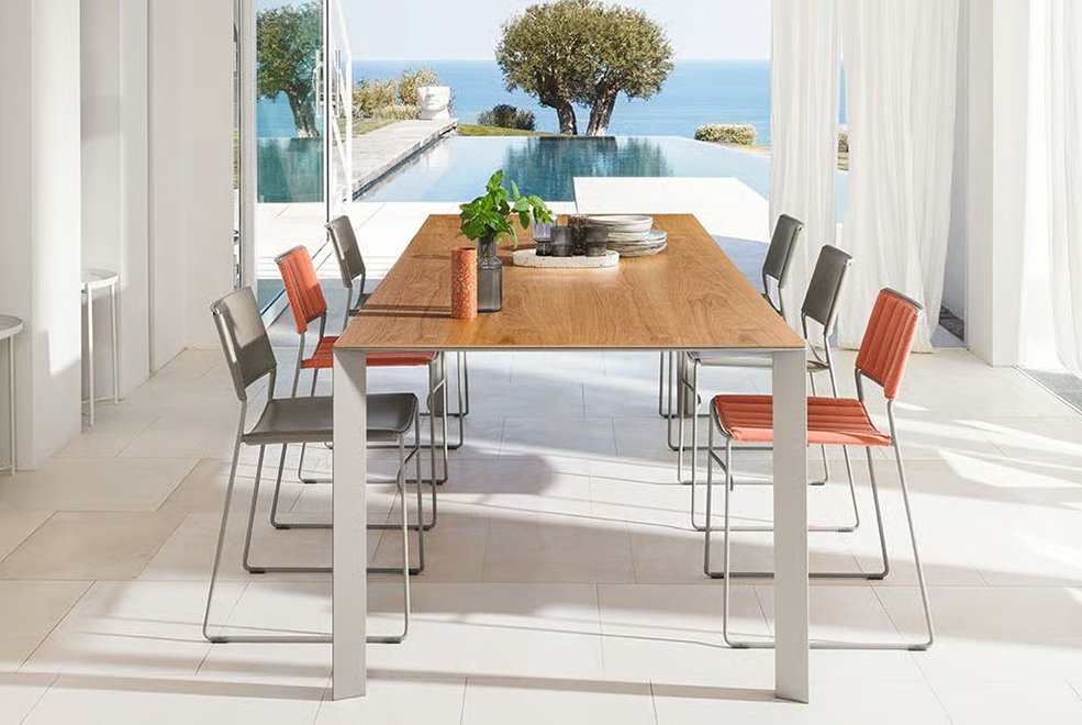 Akashi Dining Table gallery