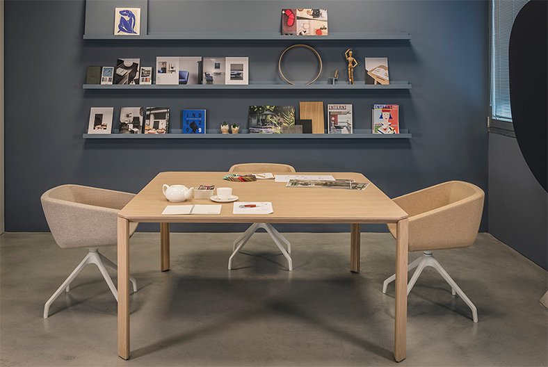 Ermete Dining Table gallery