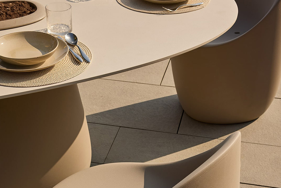 Cobble Outdoor Table gallery