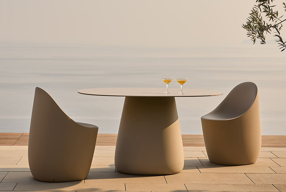 Cobble Outdoor Table gallery