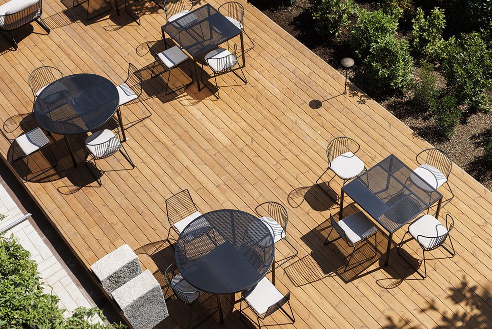 Neo Table Outdoor gallery